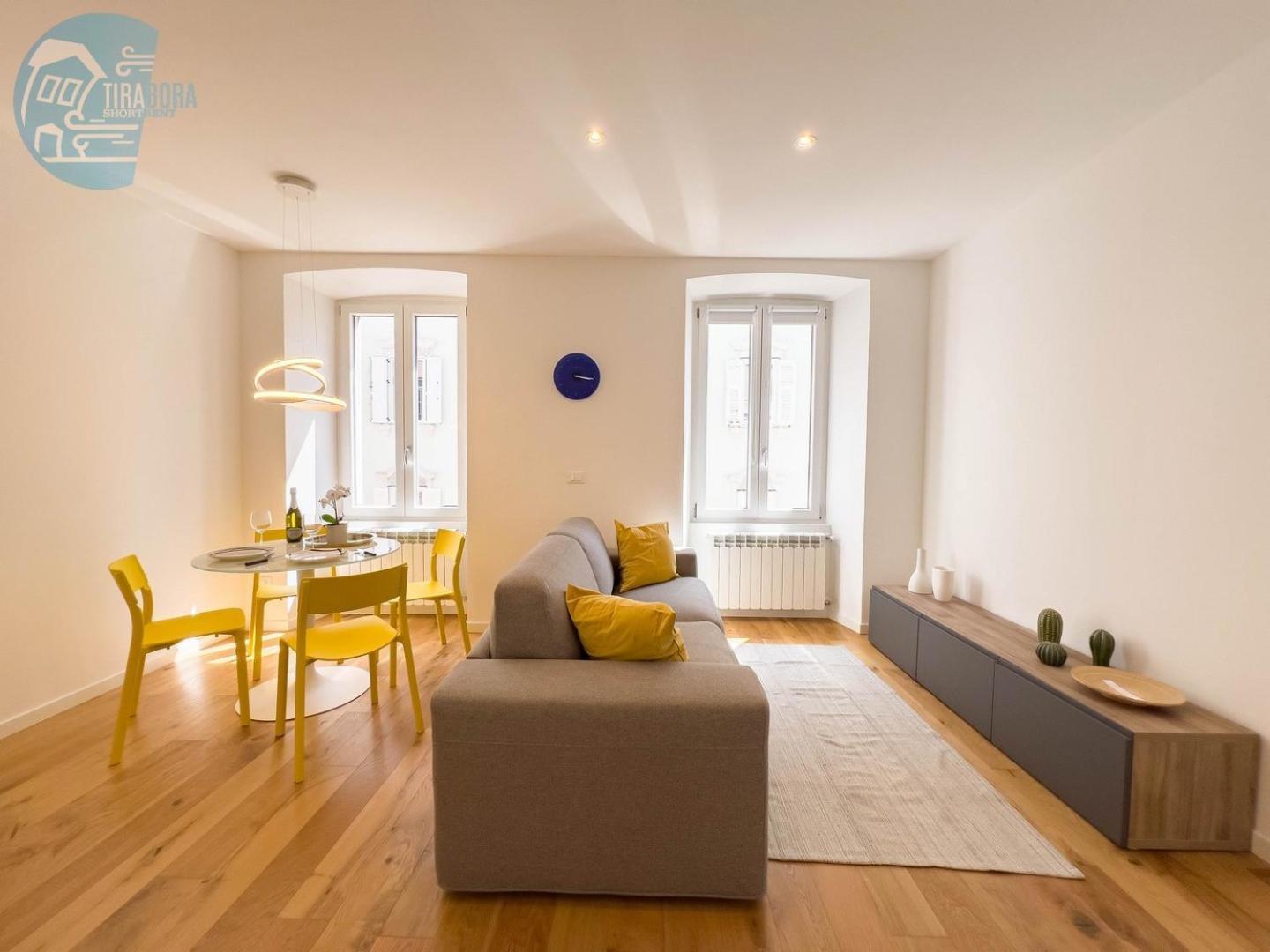 Cassa Di Risparmio 11 Tirabora Short Rent 的里雅斯特 外观 照片